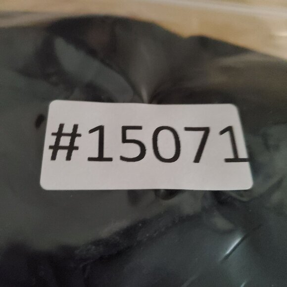 Buc-ees Shirt Mens Medium Black Quarter-Zip Lightweight Long Sleeve - Picture 7 of 7